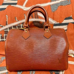 Louis Vuitton EPI Speedy 30 Brown Handbag
